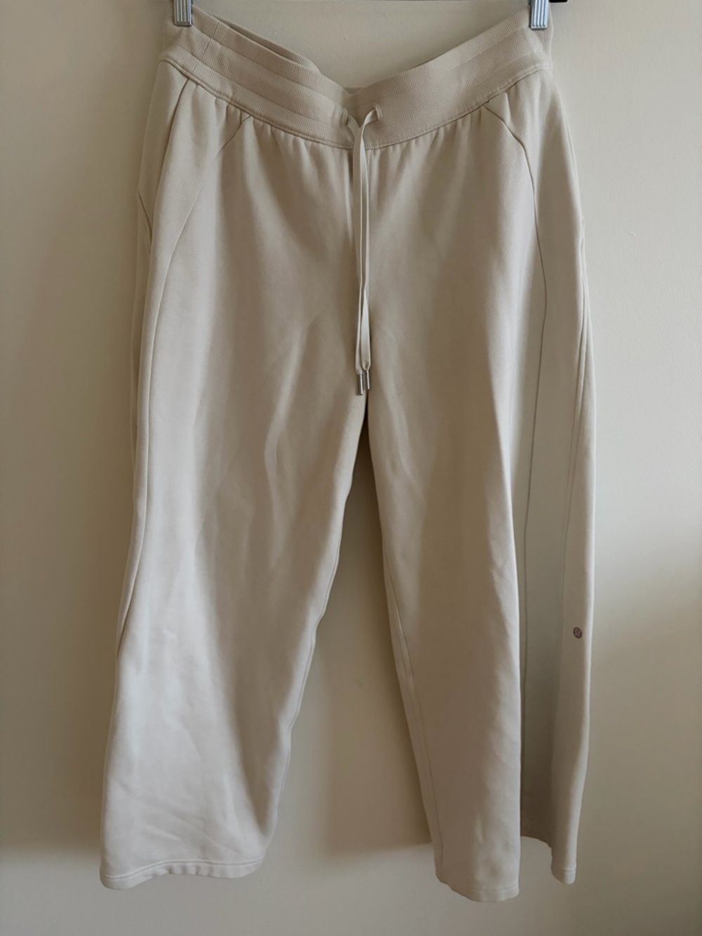 Lululemon scuba wide leg sweatpants bone size 14